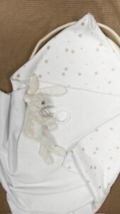 Badcape klavertjes beige