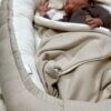 Babynest beige wafel met fleece