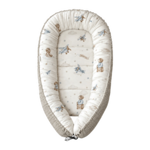 Babynestje met stoere teddyberen en vliegtuigjes voor jongens